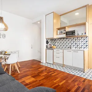 Rg Downtown Duplex FAO
