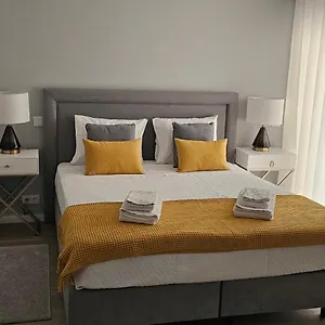 Main Avenue Ii Apartamento
